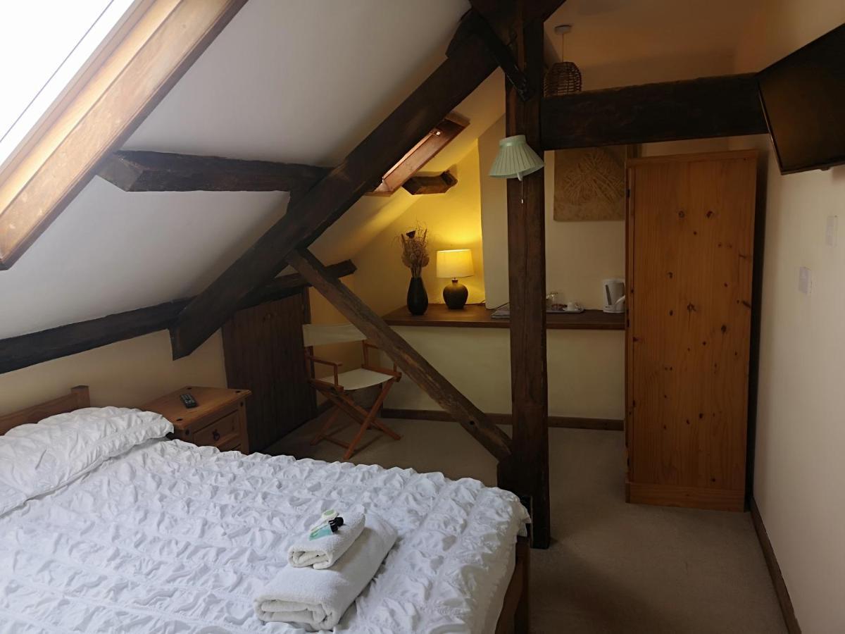 Red Lion Hotel Ystrad Meurig Esterno foto