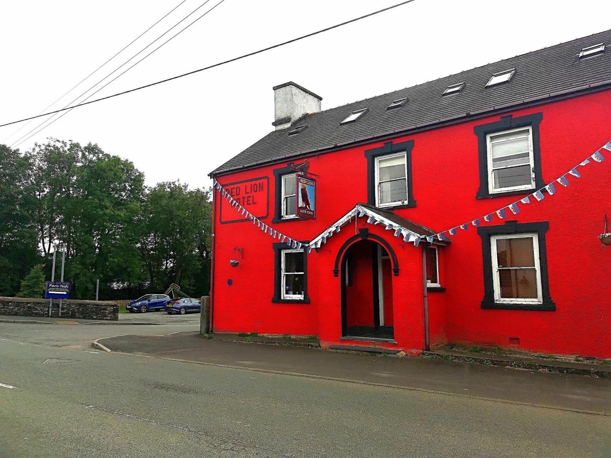 Red Lion Hotel Ystrad Meurig Esterno foto